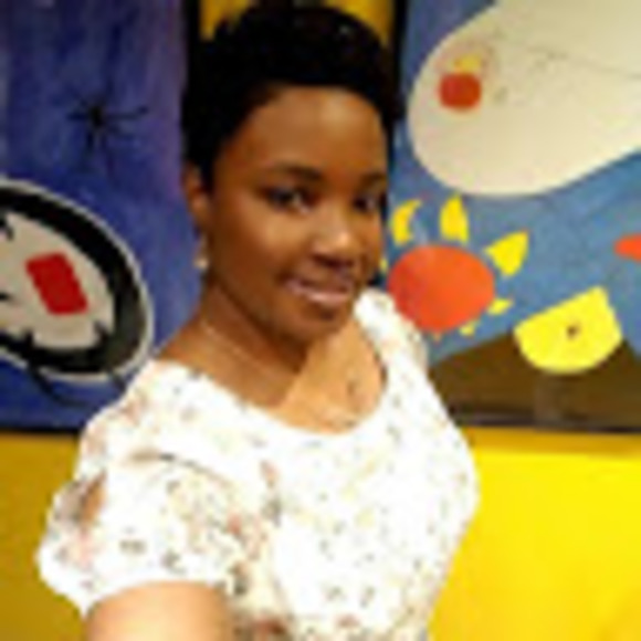 Meet your Posher, Francesca - Picture 1 of 1